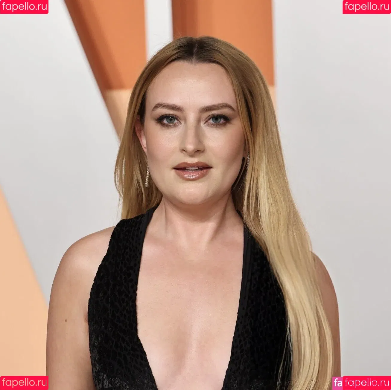 Amelia Dimoldenberg / ameliadimz / emilynudess Onlyfans Photo Gallery 