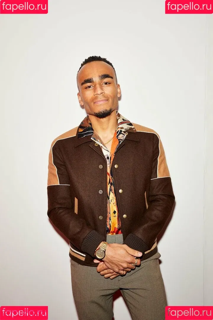 Amelia Dimoldenberg / ameliadimz / emilynudess Onlyfans Photo Gallery 