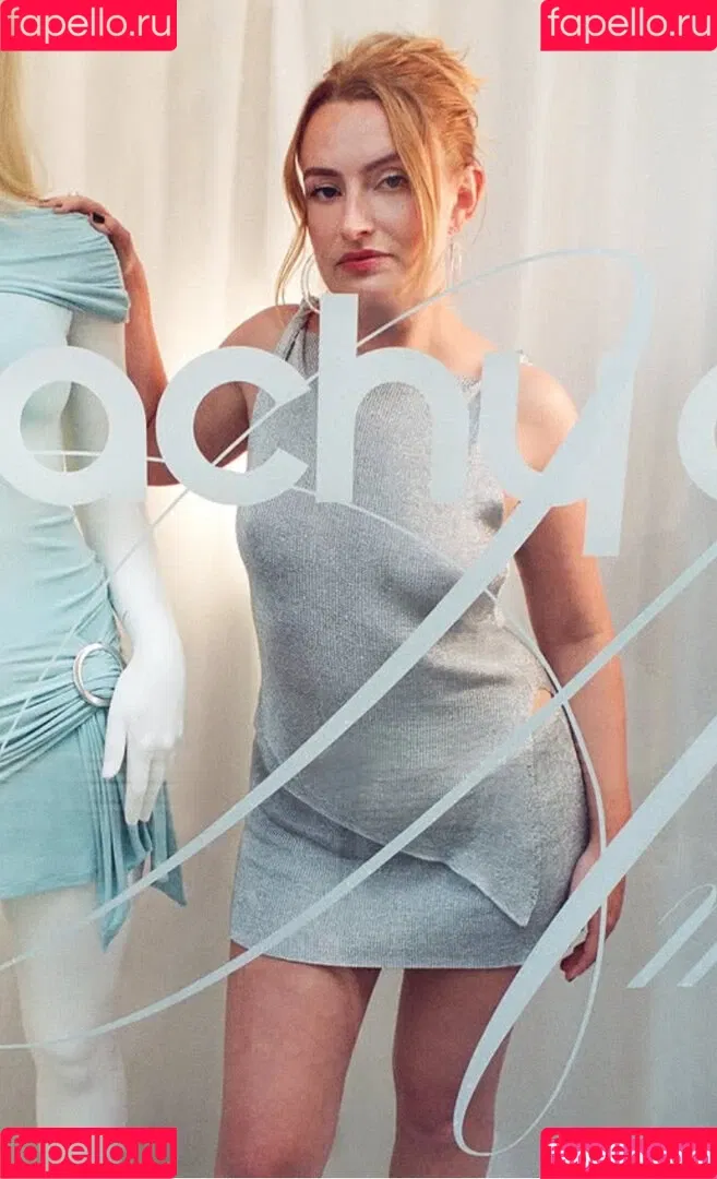 Amelia Dimoldenberg / ameliadimz / emilynudess Onlyfans Photo Gallery 