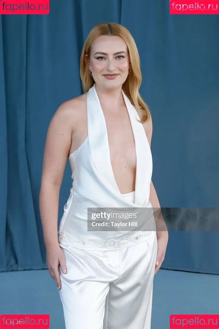 Amelia Dimoldenberg / ameliadimz / emilynudess Onlyfans Photo Gallery 