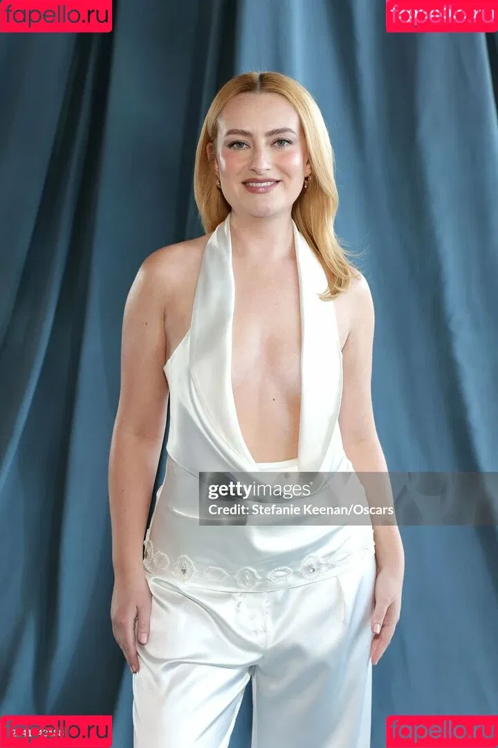 Amelia Dimoldenberg / ameliadimz / emilynudess Onlyfans Photo Gallery 