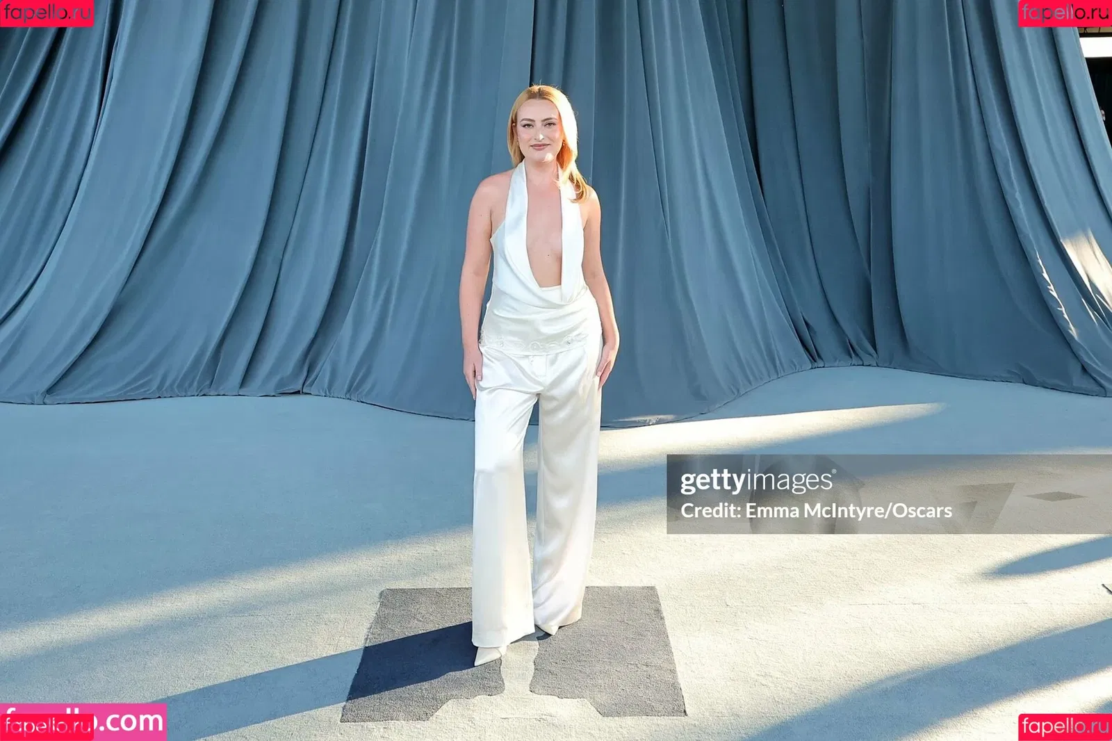 Amelia Dimoldenberg / ameliadimz / emilynudess Onlyfans Photo Gallery 