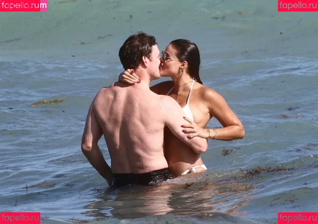 Brooks Nader / brooksnader Onlyfans Photo Gallery 