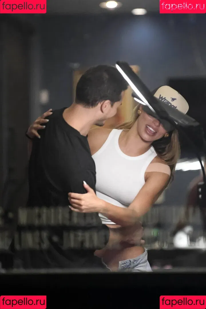 Brooks Nader / brooksnader Onlyfans Photo Gallery 