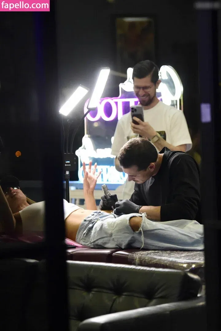 Brooks Nader / brooksnader Onlyfans Photo Gallery 