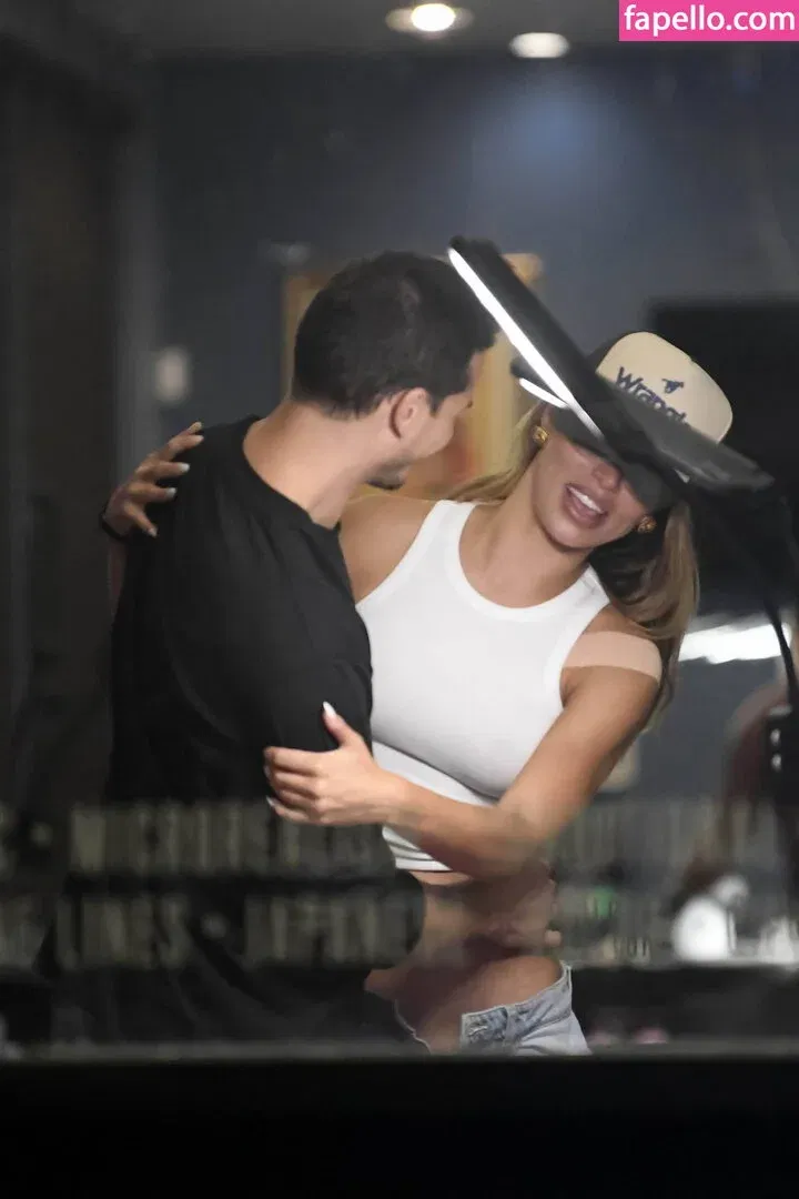 Brooks Nader / brooksnader Onlyfans Photo Gallery 