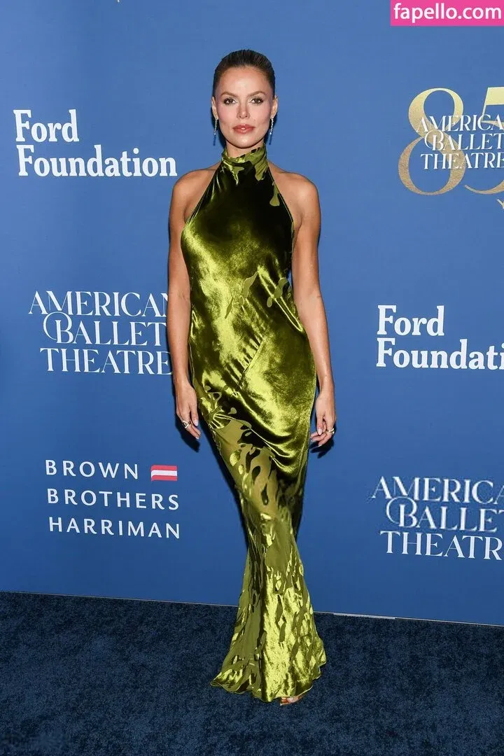 Brooks Nader / brooksnader Onlyfans Photo Gallery 