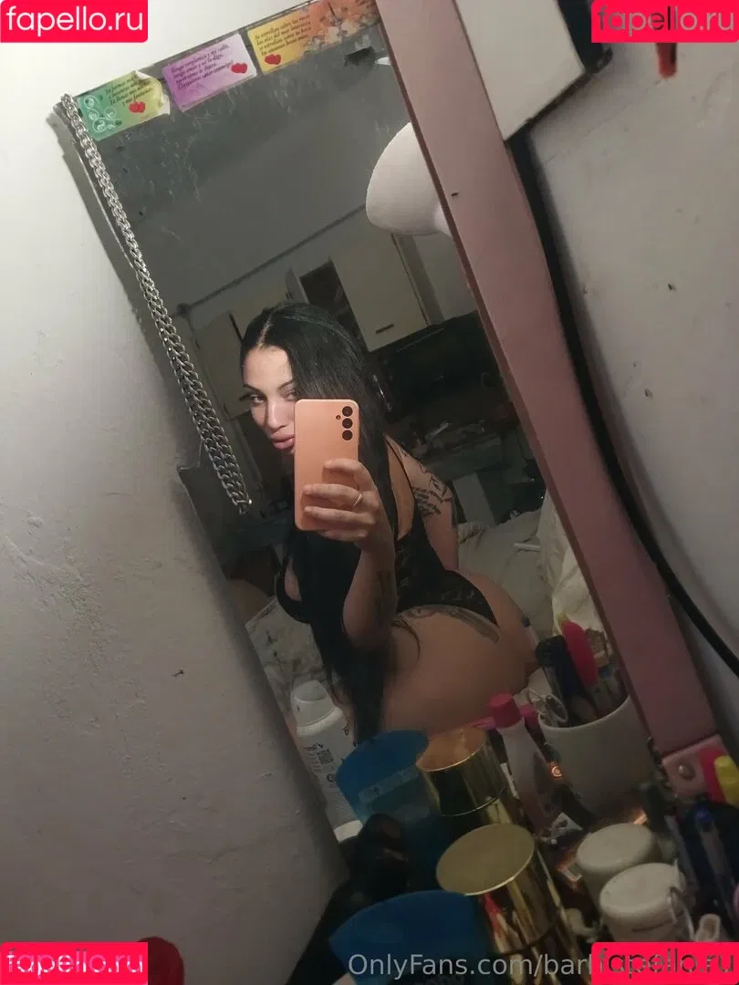 barbistefania1 / volveracaminar Onlyfans Photo Gallery 