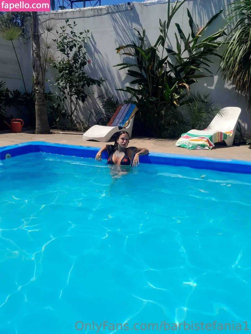 barbistefania1 / volveracaminar Onlyfans Photo Gallery 