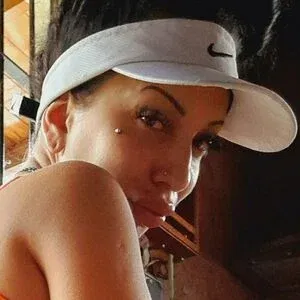 barbistefania1 / volveracaminar Onlyfans Photo Gallery 