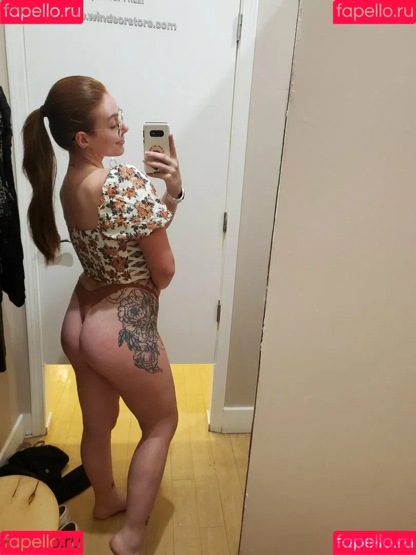 Ashley Greene / ashendeavorss Onlyfans Photo Gallery 