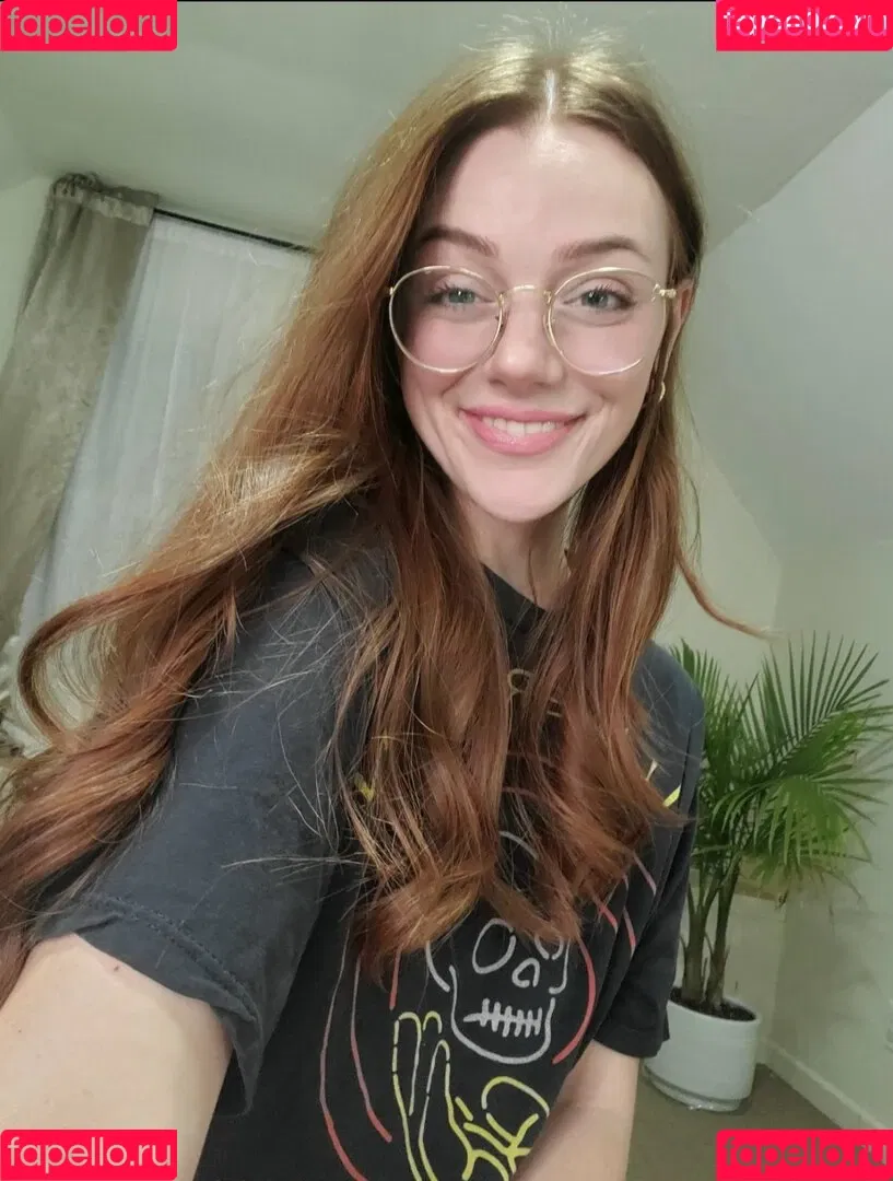 Ashley Greene / ashendeavorss Onlyfans Photo Gallery 