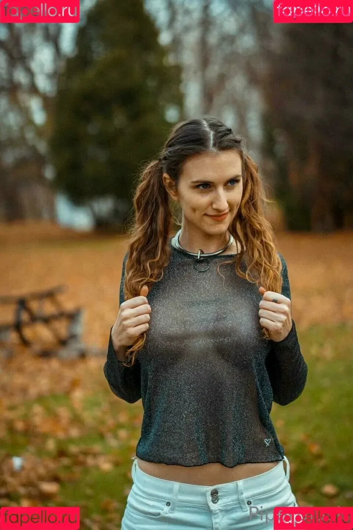 Piper Blush / PiperBlush / https: / piperblush_ Onlyfans Photo Gallery 