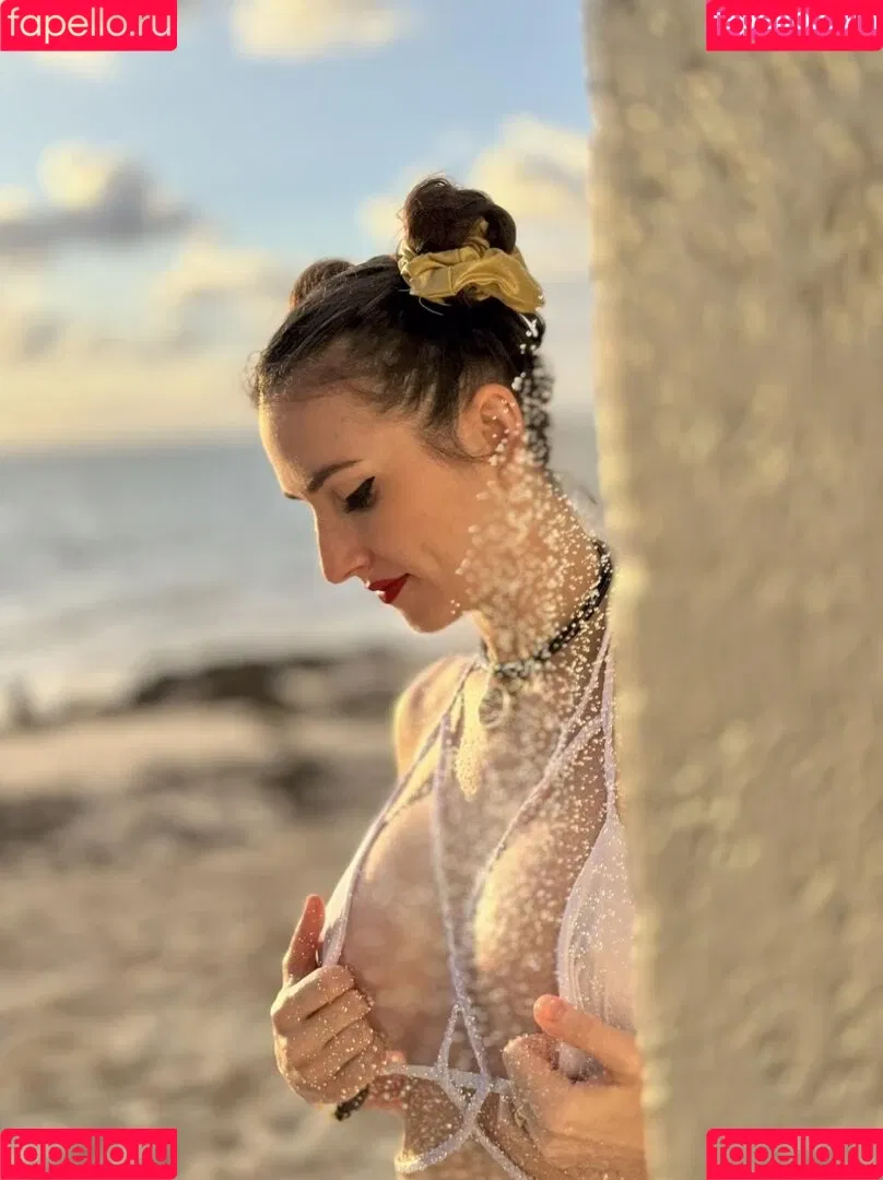 Piper Blush / PiperBlush / https: / piperblush_ Onlyfans Photo Gallery 