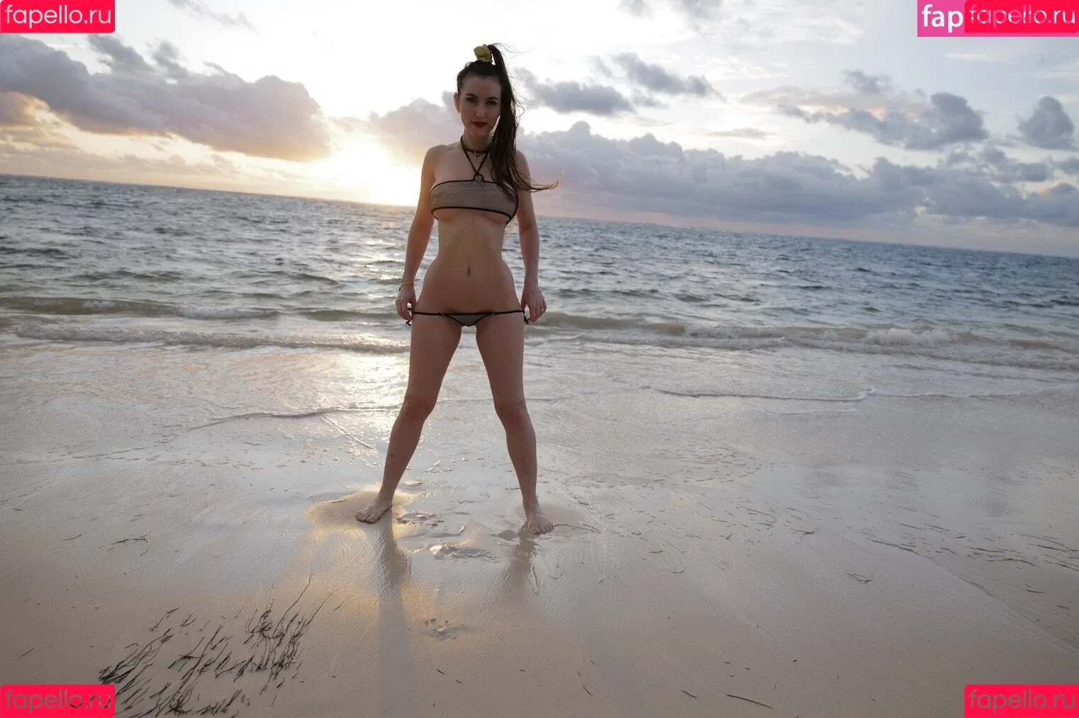 Piper Blush / PiperBlush / https: / piperblush_ Onlyfans Photo Gallery 