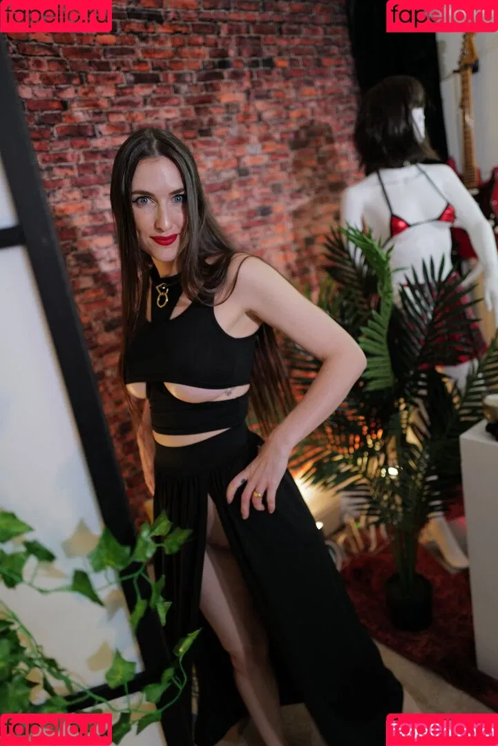 Piper Blush / PiperBlush / https: / piperblush_ Onlyfans Photo Gallery 