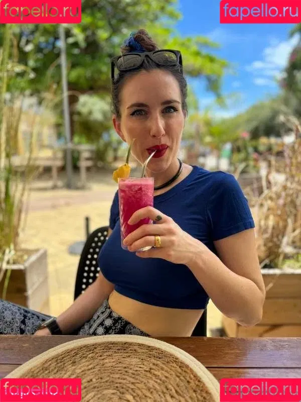 Piper Blush / PiperBlush / https: / piperblush_ Onlyfans Photo Gallery 