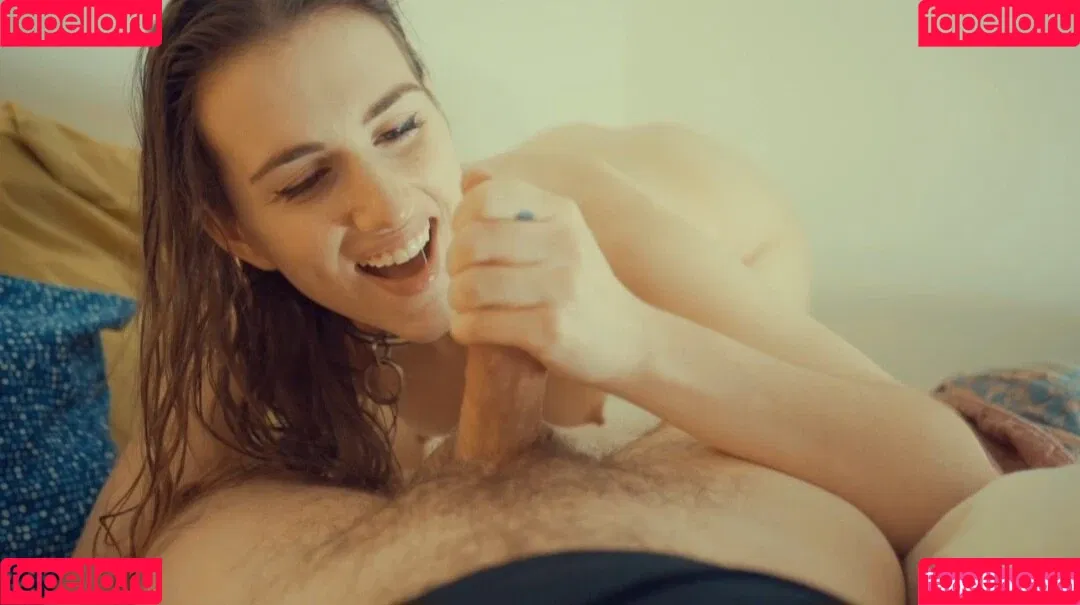 Piper Blush / PiperBlush / https: / piperblush_ Onlyfans Photo Gallery 