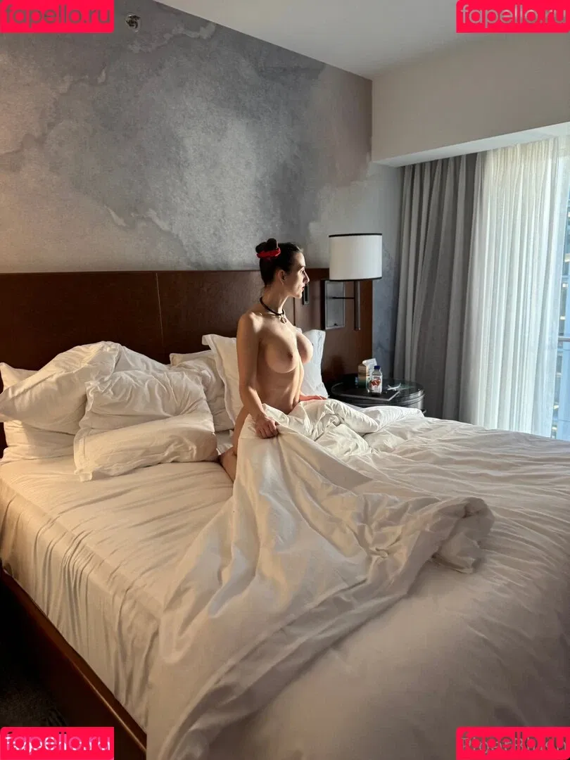 Piper Blush / PiperBlush / https: / piperblush_ Onlyfans Photo Gallery 