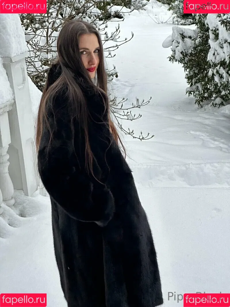 Piper Blush / PiperBlush / https: / piperblush_ Onlyfans Photo Gallery 