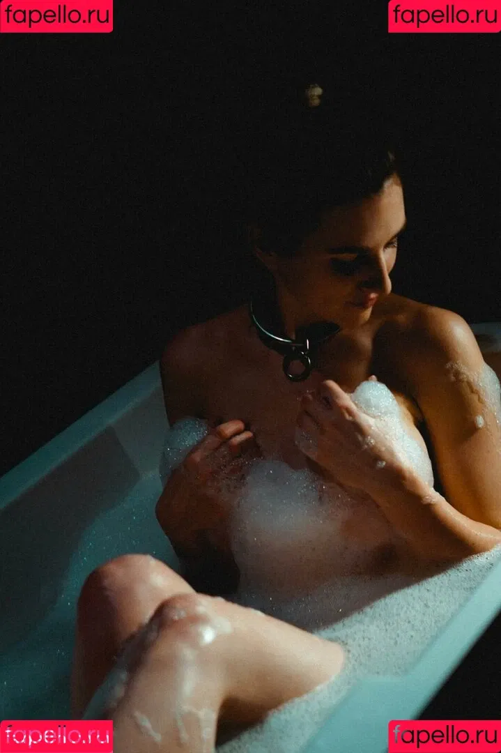 Piper Blush / PiperBlush / https: / piperblush_ Onlyfans Photo Gallery 