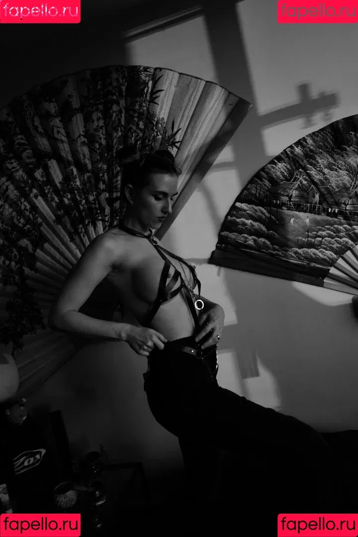 Piper Blush / PiperBlush / https: / piperblush_ Onlyfans Photo Gallery 