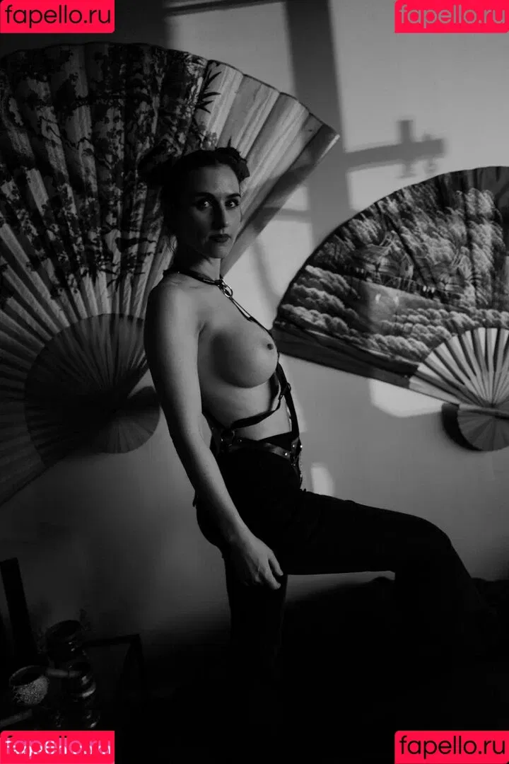 Piper Blush / PiperBlush / https: / piperblush_ Onlyfans Photo Gallery 