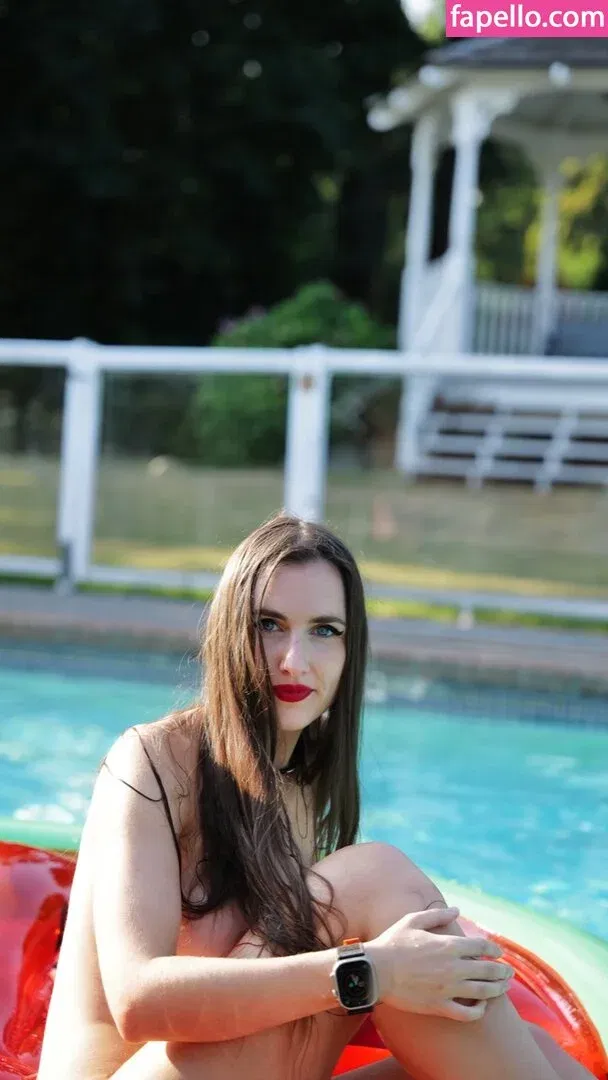 Piper Blush / PiperBlush / https: / piperblush_ Onlyfans Photo Gallery 