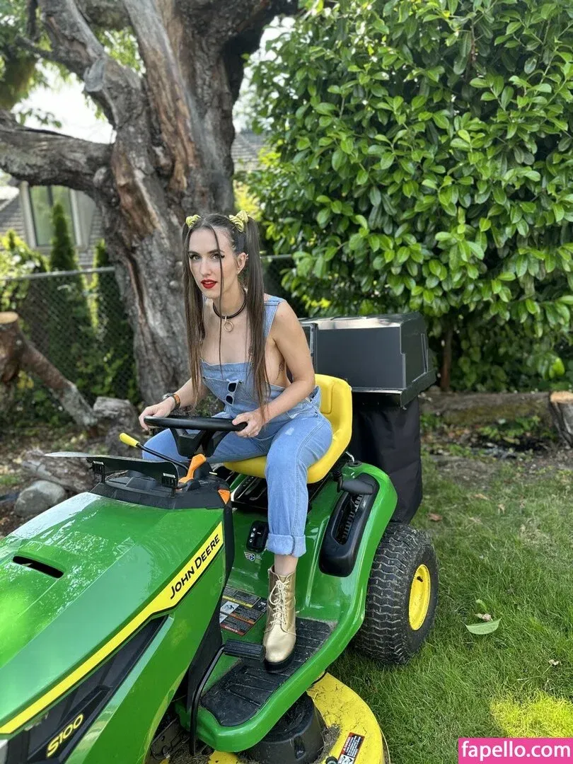 Piper Blush / PiperBlush / https: / piperblush_ Onlyfans Photo Gallery 