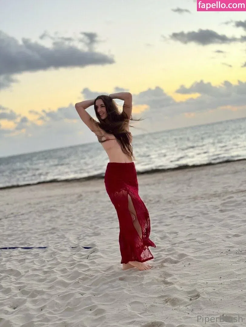 Piper Blush / PiperBlush / https: / piperblush_ Onlyfans Photo Gallery 