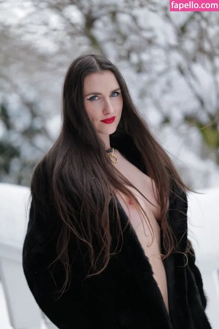 Piper Blush / PiperBlush / https: / piperblush_ Onlyfans Photo Gallery 