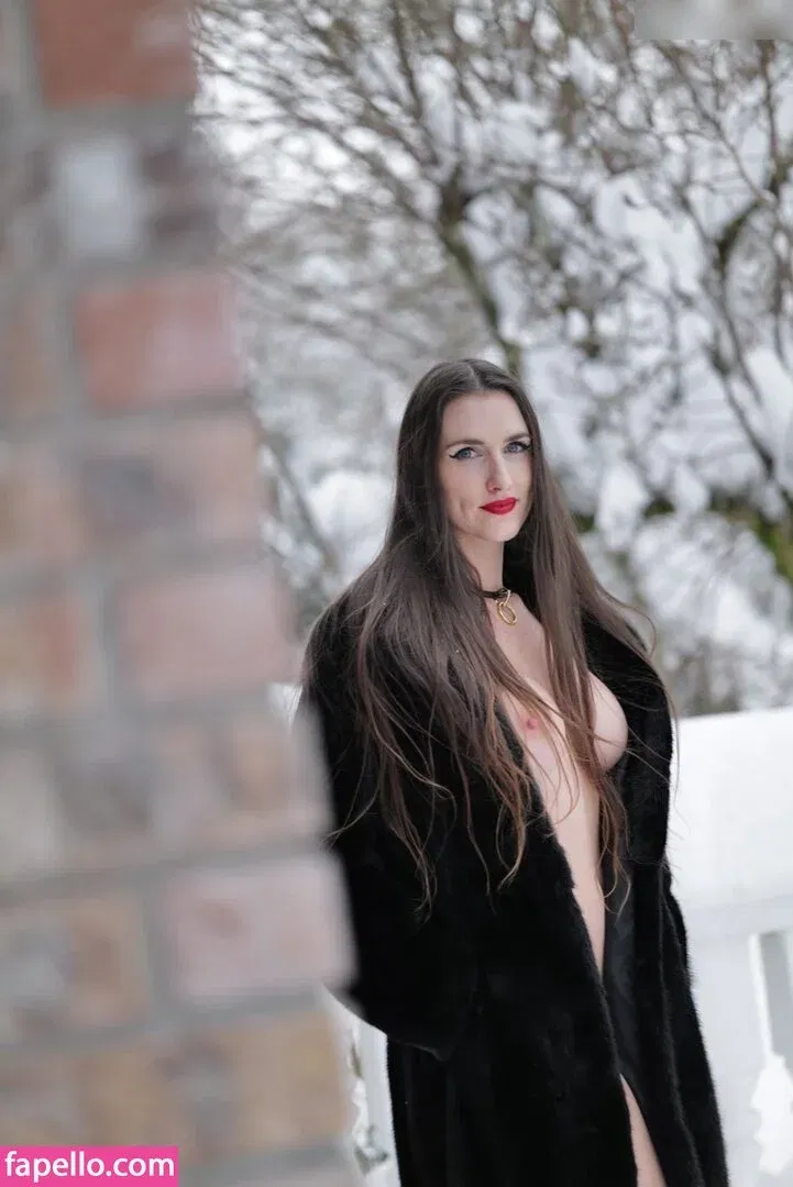 Piper Blush / PiperBlush / https: / piperblush_ Onlyfans Photo Gallery 