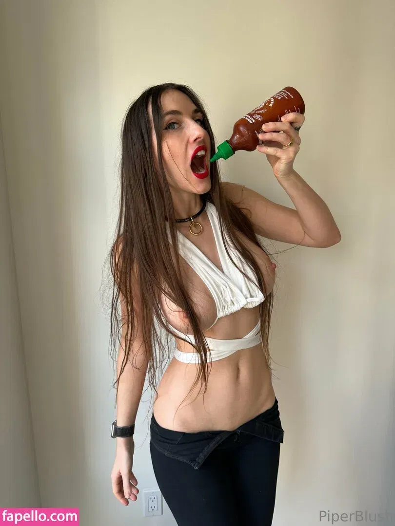 Piper Blush / PiperBlush / https: / piperblush_ Onlyfans Photo Gallery 