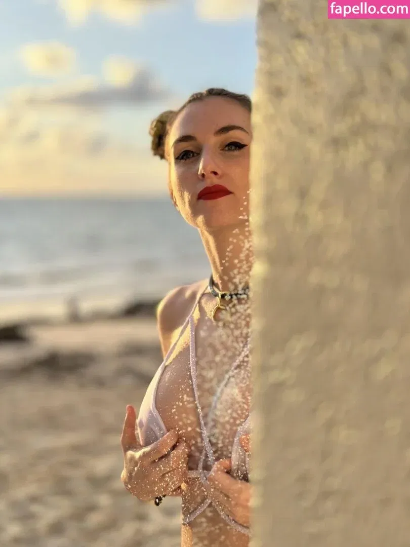 Piper Blush / PiperBlush / https: / piperblush_ Onlyfans Photo Gallery 