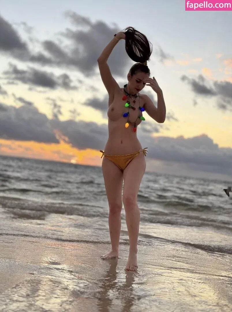 Piper Blush / PiperBlush / https: / piperblush_ Onlyfans Photo Gallery 