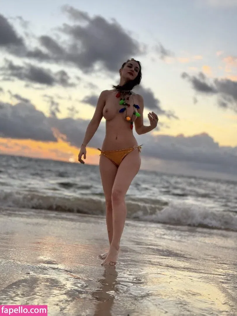 Piper Blush / PiperBlush / https: / piperblush_ Onlyfans Photo Gallery 