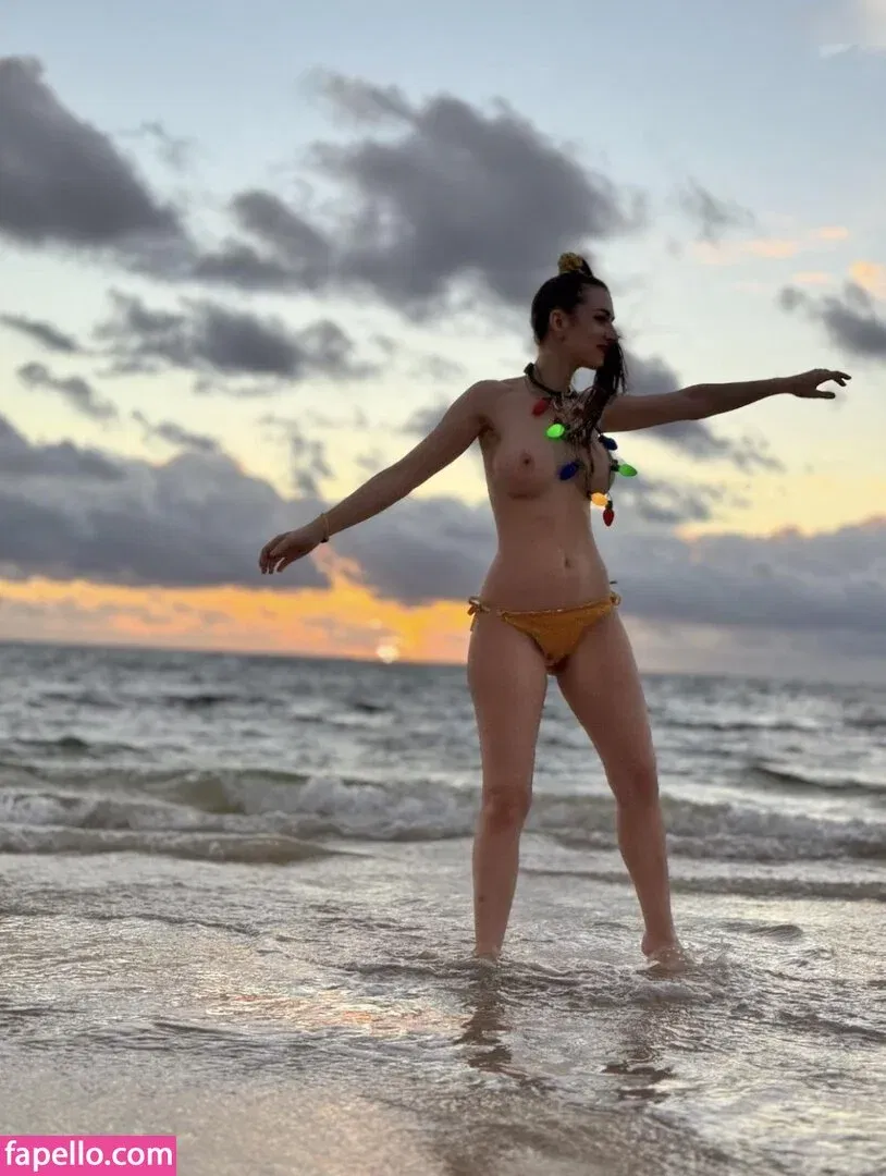 Piper Blush / PiperBlush / https: / piperblush_ Onlyfans Photo Gallery 