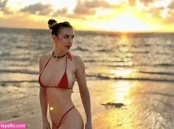 Piper Blush / PiperBlush / https: / piperblush_ Onlyfans Photo Gallery 