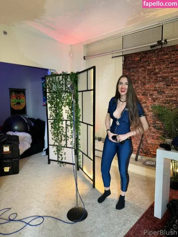 Piper Blush / PiperBlush / https: / piperblush_ Onlyfans Photo Gallery 