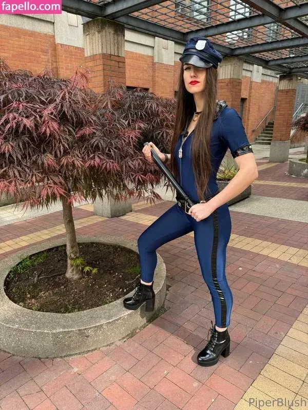 Piper Blush / PiperBlush / https: / piperblush_ Onlyfans Photo Gallery 