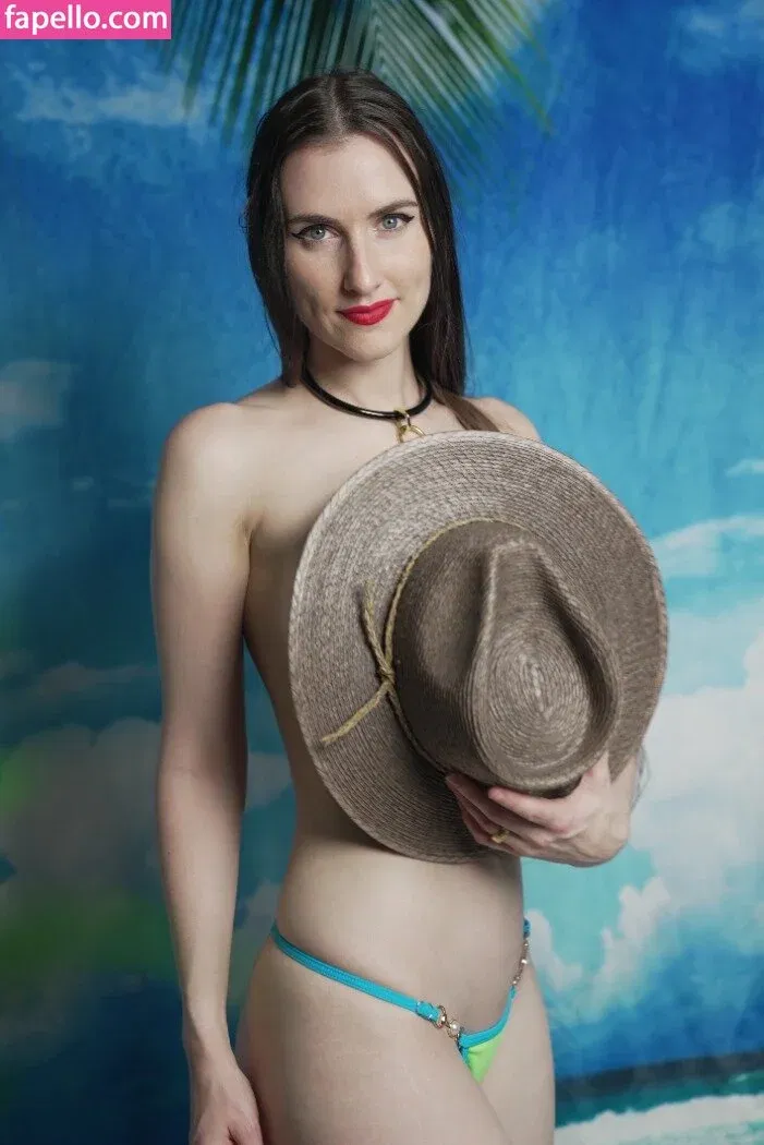 Piper Blush / PiperBlush / https: / piperblush_ Onlyfans Photo Gallery 