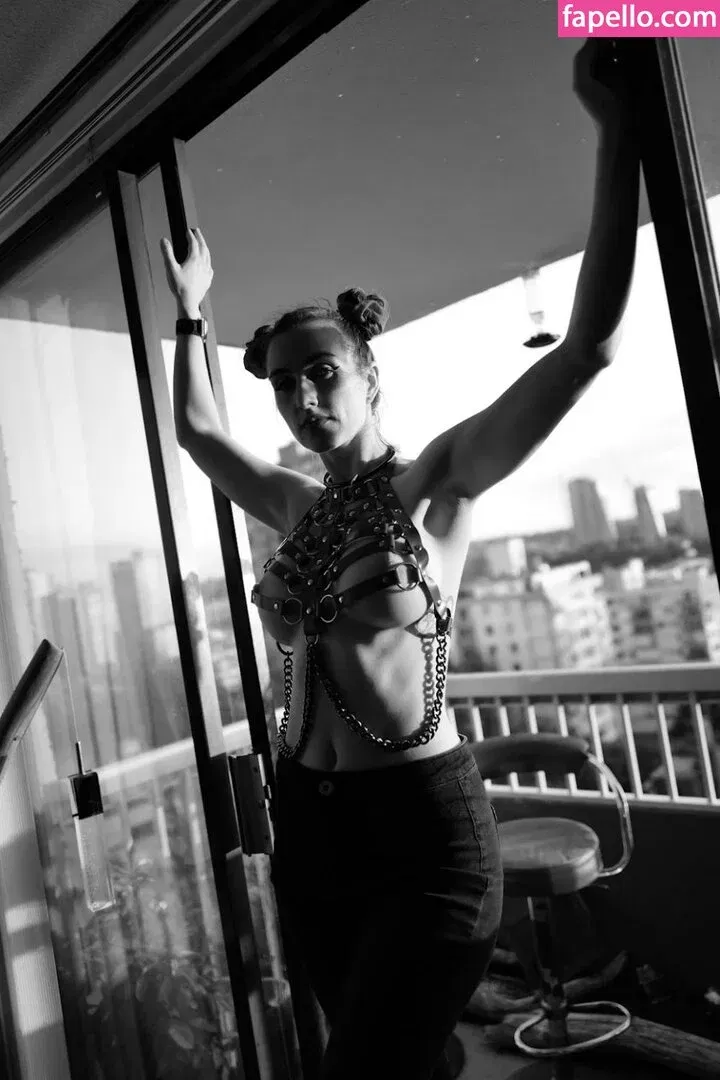 Piper Blush / PiperBlush / https: / piperblush_ Onlyfans Photo Gallery 