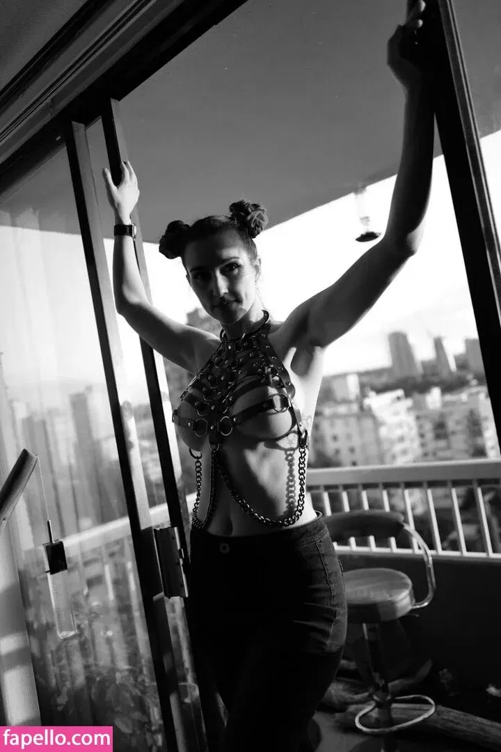 Piper Blush / PiperBlush / https: / piperblush_ Onlyfans Photo Gallery 