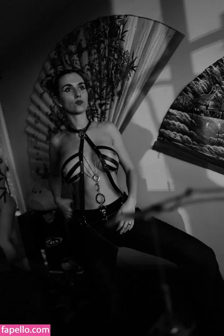 Piper Blush / PiperBlush / https: / piperblush_ Onlyfans Photo Gallery 