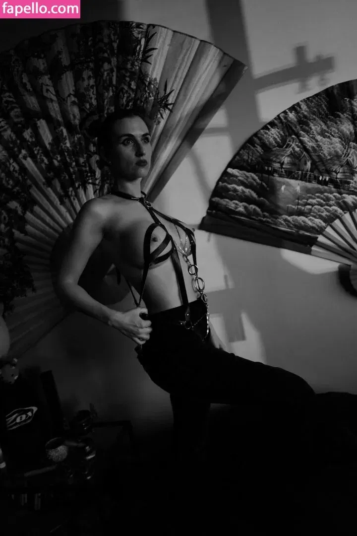 Piper Blush / PiperBlush / https: / piperblush_ Onlyfans Photo Gallery 