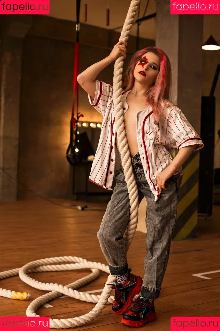 Di Simon / brittanysimon / disimondi Onlyfans Photo Gallery 