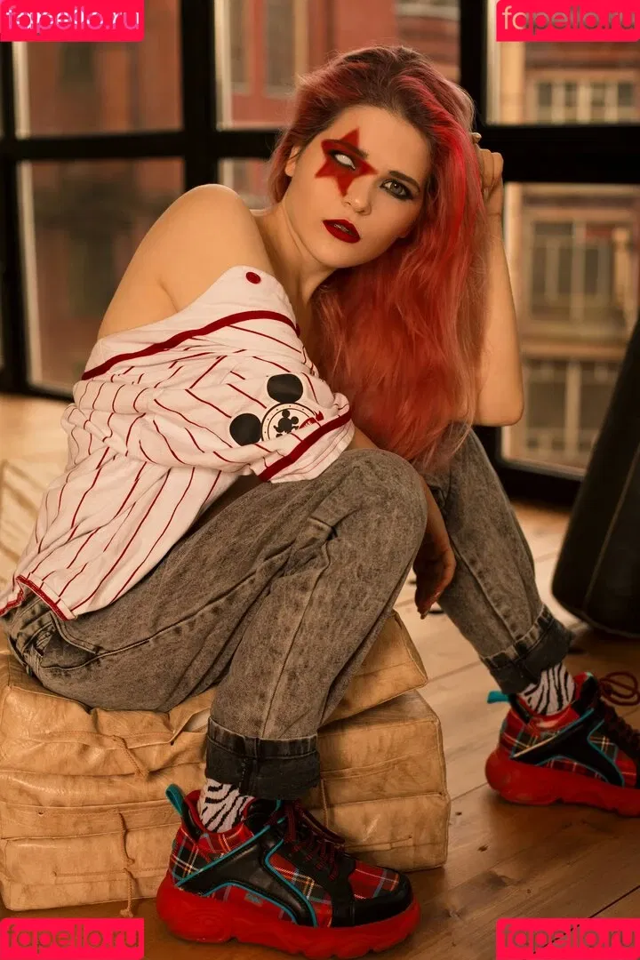 Di Simon / brittanysimon / disimondi Onlyfans Photo Gallery 