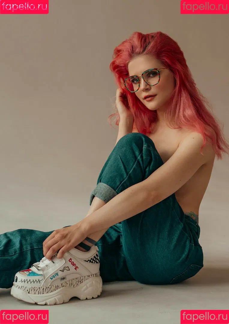 Di Simon / brittanysimon / disimondi Onlyfans Photo Gallery 