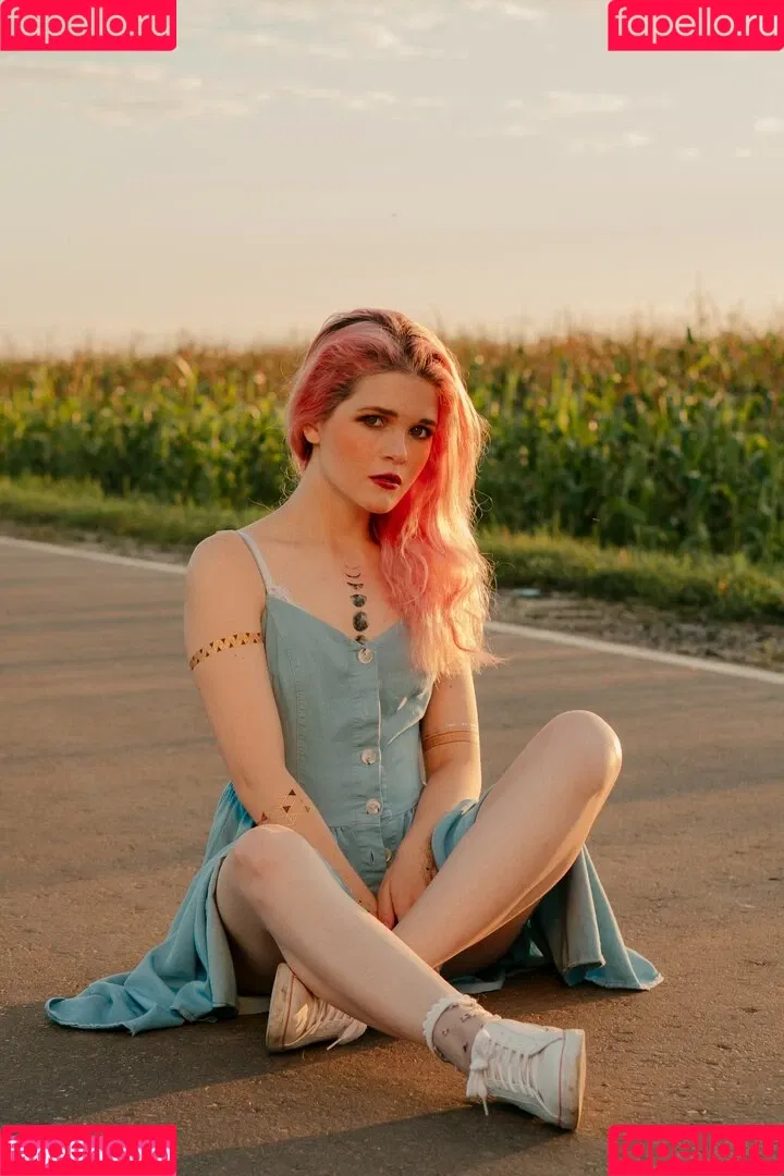 Di Simon / brittanysimon / disimondi Onlyfans Photo Gallery 