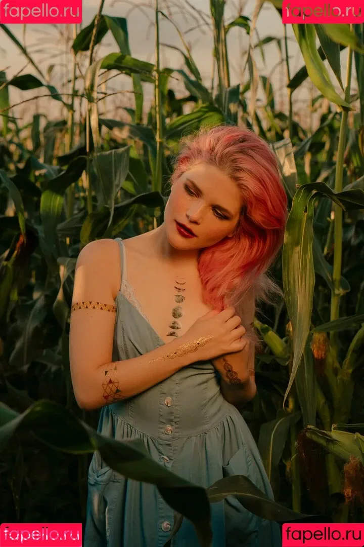 Di Simon / brittanysimon / disimondi Onlyfans Photo Gallery 